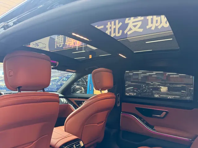 Mercedes-Benz S-Class — Фото автомобиля 18