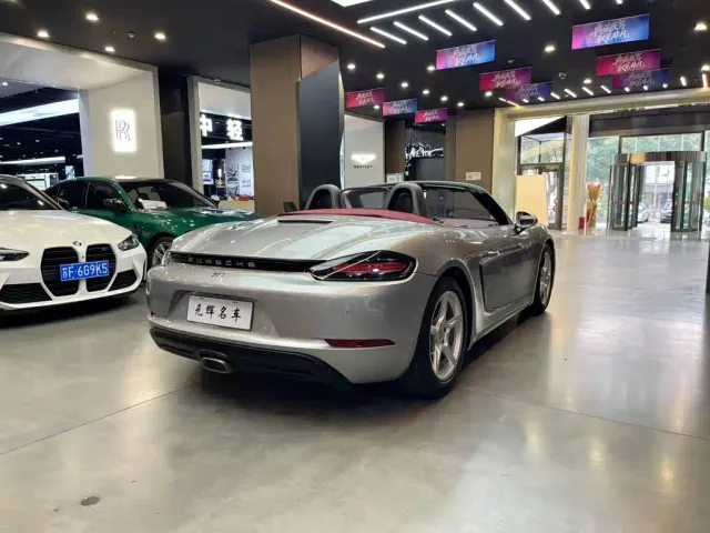 Porsche 718 — Фото автомобиля 20
