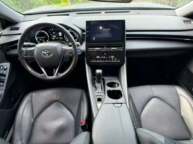 Toyota Avalon — Фото автомобиля 22