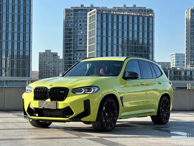 Фотография автомобиля — BMW X3 M