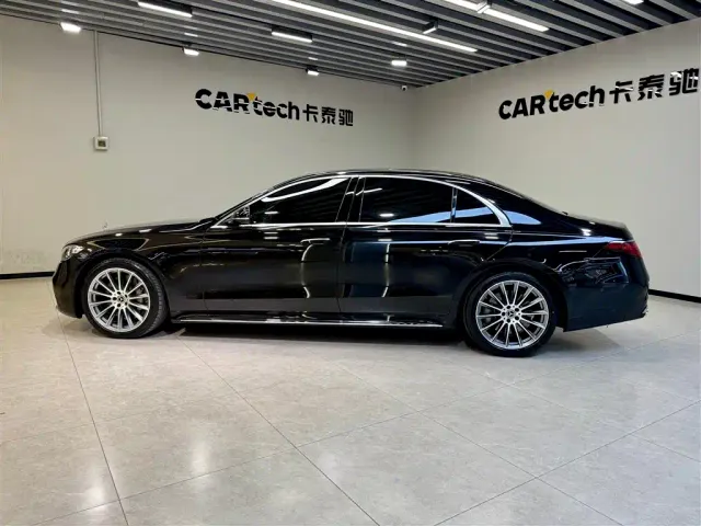 Mercedes-Benz S-Class — Фото автомобиля 4