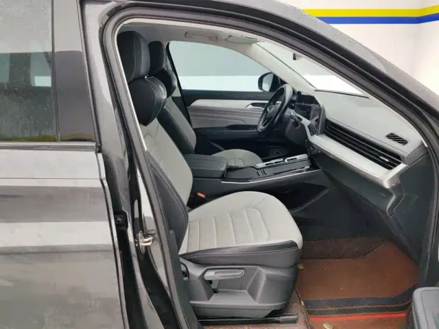 Volkswagen Talagon — Фото автомобиля 8