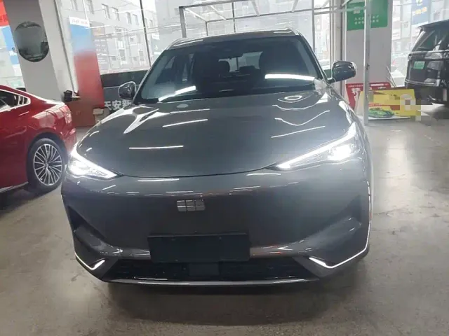 Geely Galaxy E5 — Фото автомобиля 2