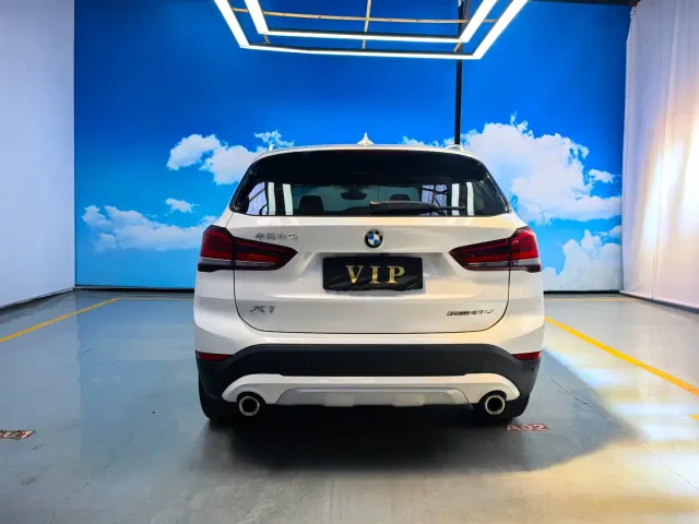 BMW X1 — Фото автомобиля 5