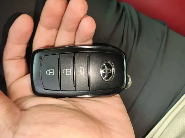 Toyota Corolla — Фото автомобиля 8