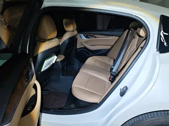 Cadillac CT5 — Фото автомобиля 11