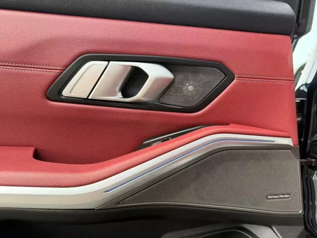 BMW 3 Series — Фото автомобиля 15