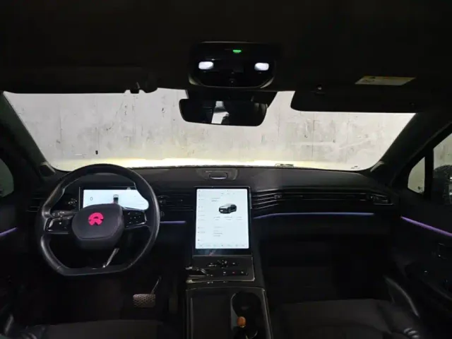 Nio EC6 — Фото автомобиля 17