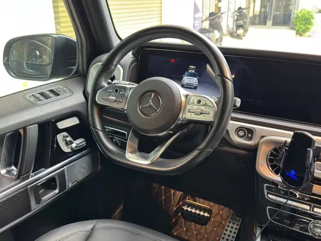 Mercedes-Benz G-Class — Фото автомобиля 12