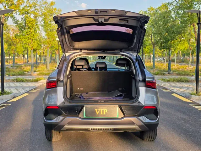 BYD Yuan PLUS — Фото автомобиля 24