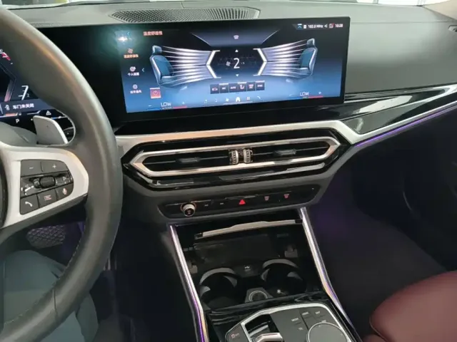 BMW 3 Series — Фото автомобиля 12