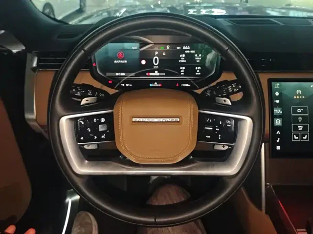 Land Rover Range Rover — Фото автомобиля 15
