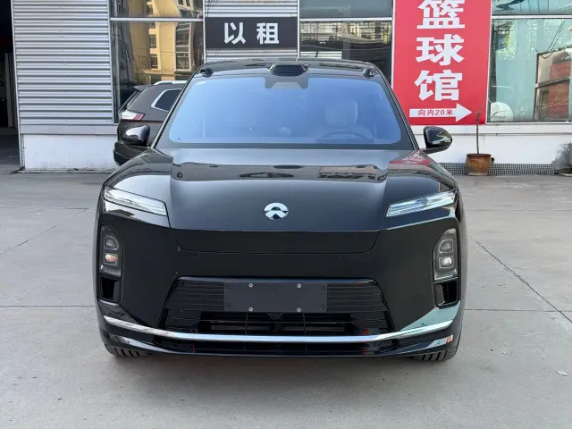 Nio ES8 — Фото автомобиля 2