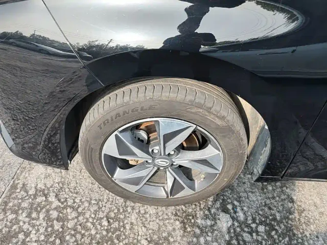 GAC Trumpchi M6 — Фото автомобиля 22