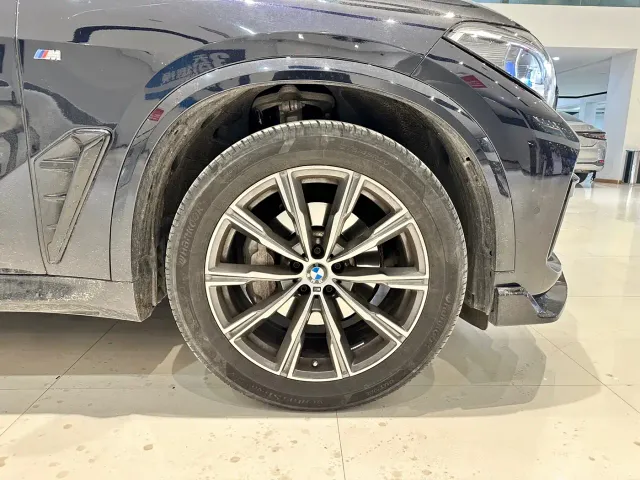 BMW X5 — Фото автомобиля 24