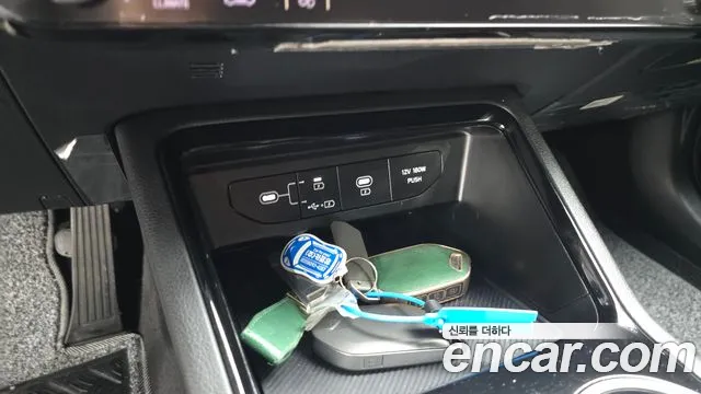 Kia K5 Новый K5 3 поколение 2.0 LPi(Для проката) — Фото автомобиля 30