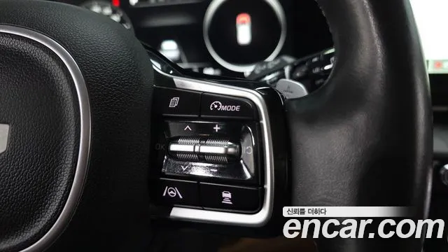 Kia Canival Carnival 4 поколение Бензин 7 мест Signature — Фото автомобиля 28