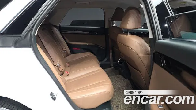 Hyundai Grandeur GN7 — Фото автомобиля 12