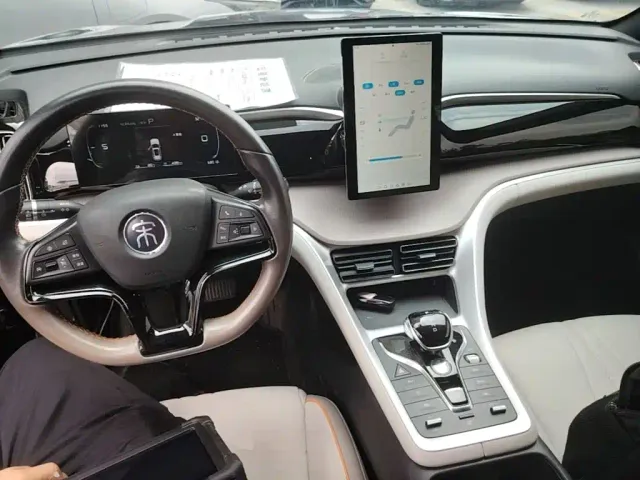BYD Song Pro — Фото автомобиля 9
