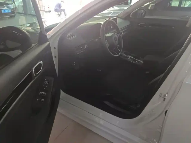 Honda Civic — Фото автомобиля 15