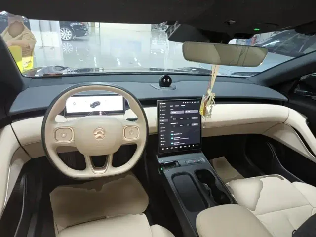 Nio ET5 Touring — Фото автомобиля 9