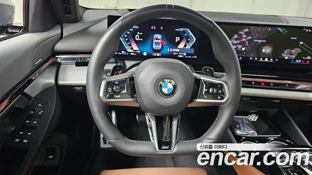 BMW 5 Series — Фото автомобиля 19