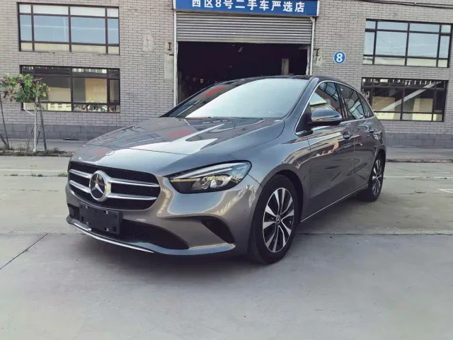 Фотография автомобиля — Mercedes-Benz B-Class