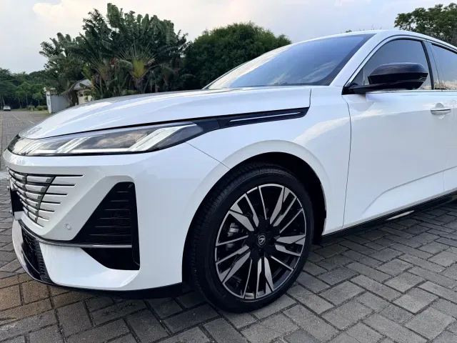 Changan Eado — Фото автомобиля 21