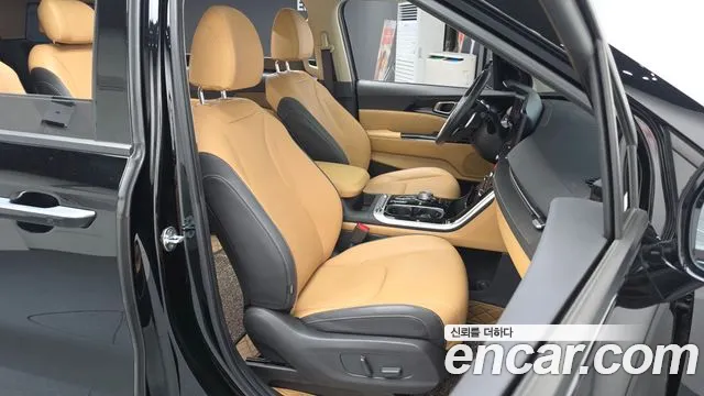 Kia Canival Carnival 4 поколение Бензин 7 мест Signature — Фото автомобиля 12