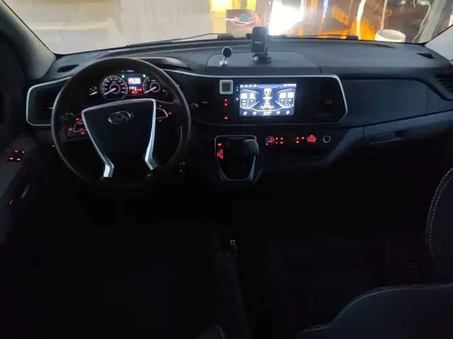 Maxus Xintu V80 — Фото автомобиля 9