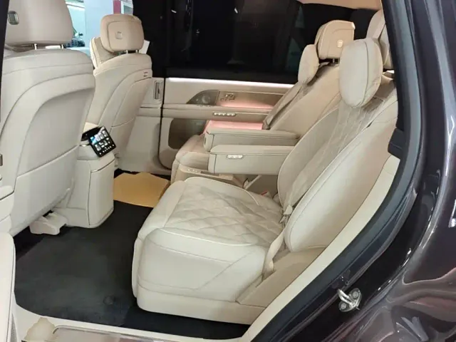 Nio ES8 — Фото автомобиля 16