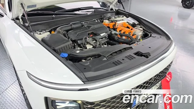 Hyundai Grandeur GN7 — Фото автомобиля 9