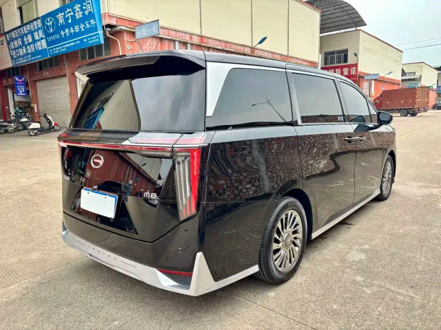 GAC Trumpchi M8 — Фото автомобиля 4