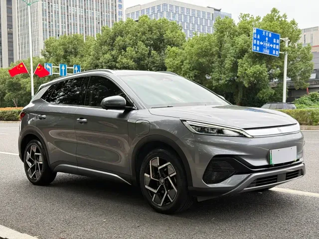 BYD Yuan PLUS — Фото автомобиля 3