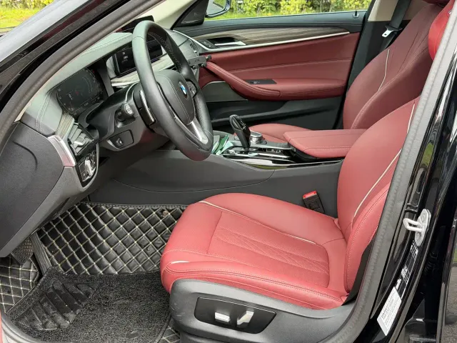 BMW 5 Series — Фото автомобиля 4