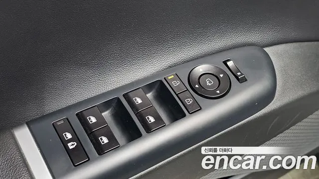 Hyundai Grandeur GN7 — Фото автомобиля 19