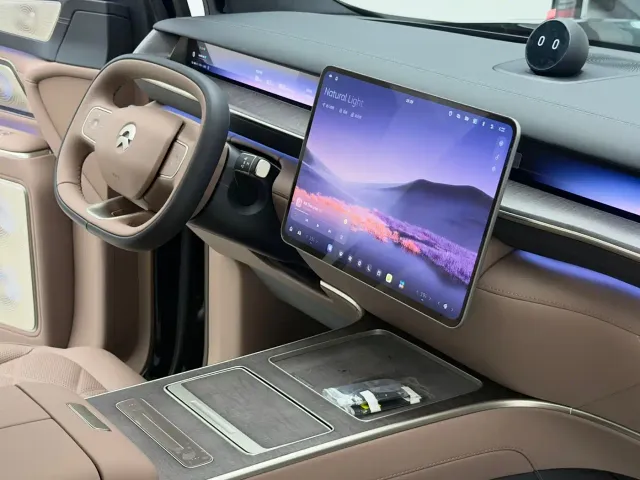 Nio ES9 — Фото автомобиля 12