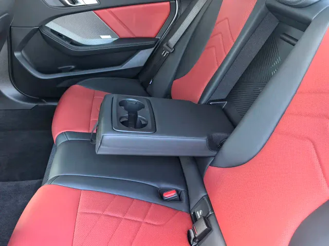 BMW 2 Series — Фото автомобиля 12