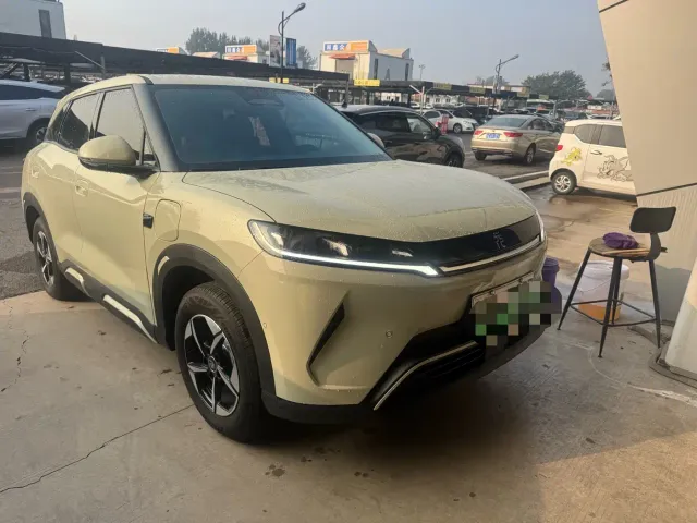 Фотография автомобиля — BYD Yuan UP