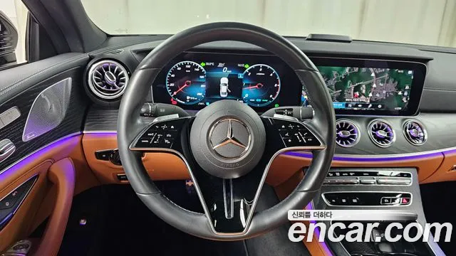 Mercedes-Benz CLS-Class — Фото автомобиля 12