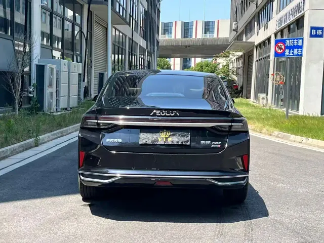 Dongfeng Yixuan MAX — Фото автомобиля 5