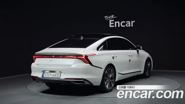 Kia K8 2.5 Бензин 2WD — Фото автомобиля 2