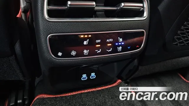 Genesis GV70 2.5T Бензин 2WD — Фото автомобиля 28