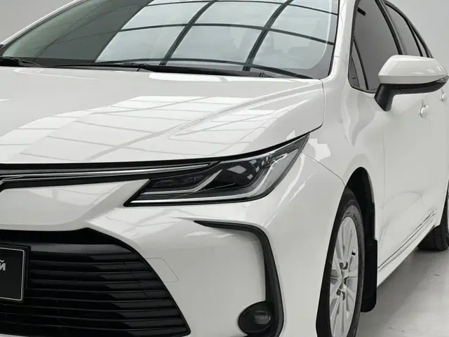 Toyota Corolla — Фото автомобиля 4