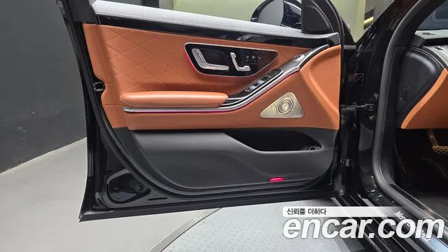 Mercedes-Benz S-Class W223 — Фото автомобиля 13