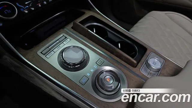 Genesis GV80 2.5T Бензин 2WD — Фото автомобиля 8