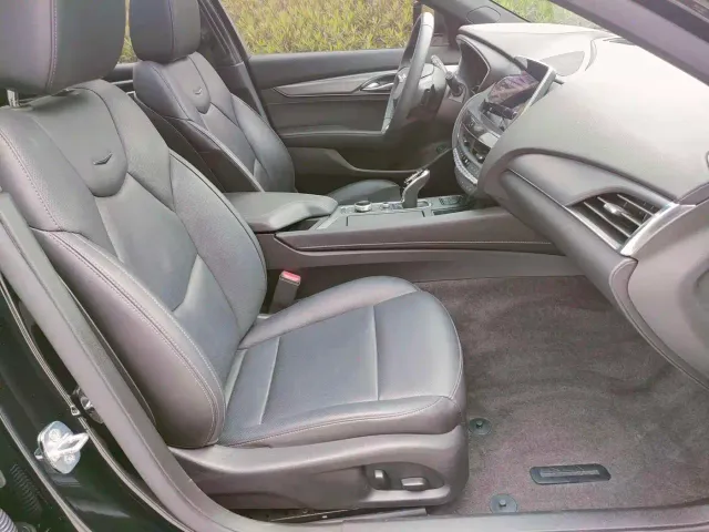 Cadillac CT5 — Фото автомобиля 19