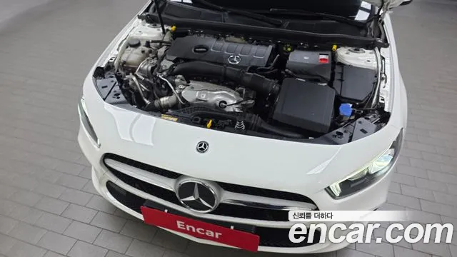 Mercedes-Benz A-Class W177 — Фото автомобиля 9