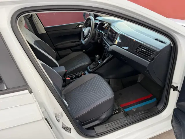 Volkswagen Lavida — Фото автомобиля 8