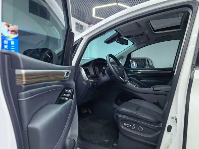 GAC Trumpchi M8 — Фото автомобиля 4